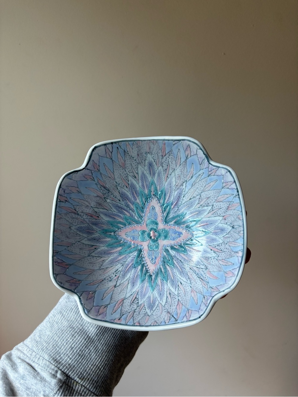 Toyo Japan Peacock Dish